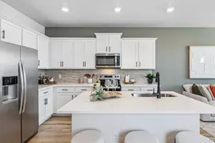 9853 Bahama St, Commerce City, CO 80022 - Photo 14