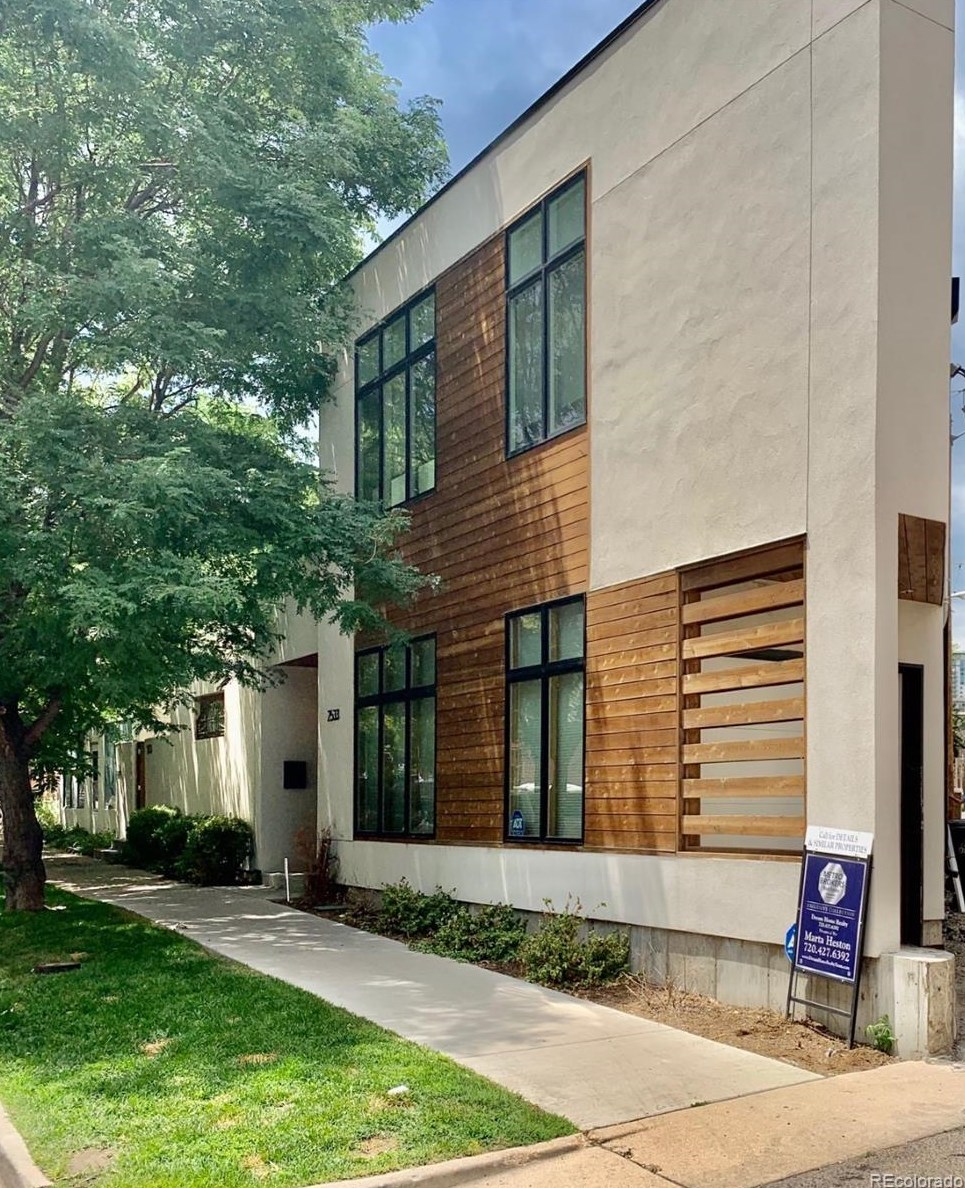 2533 Washington St, Denver, CO 80205