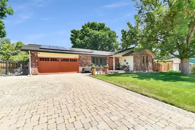 8122 Ammons Way, Arvada, CO 80005 - Photo 2