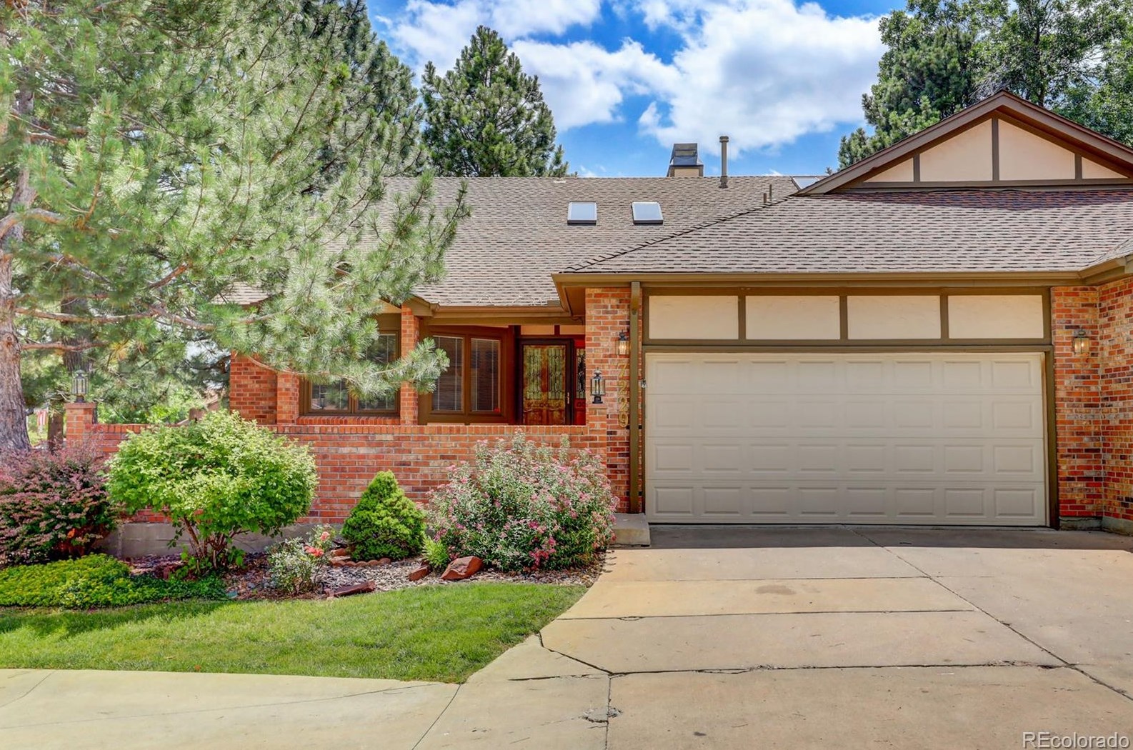 7229 Sundown Cir, Littleton, CO 80120-4269