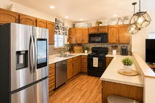 470 Lakeview Dr, Drake, CO 80515 - Photo 18