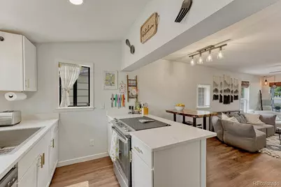 705 N Corona Street, Colorado Springs, CO 80903 - Photo 14