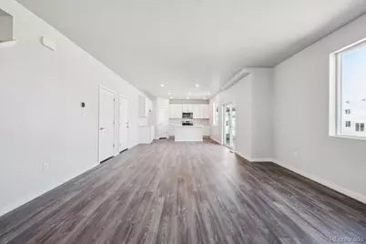 5793 N Ireland Court, Aurora, CO 80019 - Photo 8