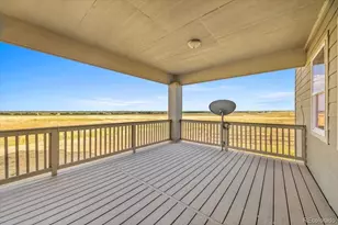 45425 Wolf Creek Dr, Bennett, CO 80102 - Photo 34
