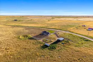 45425 Wolf Creek Dr, Bennett, CO 80102 - Photo 44