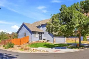 5061 Elkhart St, Denver, CO 80239 - Photo 8