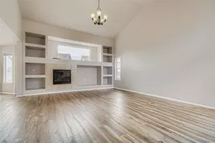 5545 Idalia St, Denver, CO 80239 - Photo 2