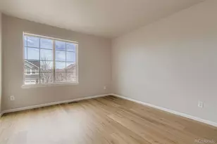 5545 Idalia St, Denver, CO 80239 - Photo 8