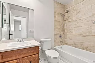 3748 S Mission Pkwy, Aurora, CO 80013 - Photo 10