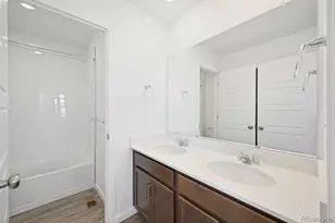 23742 E 33rd Pl, Aurora, CO 80019 - Photo 12