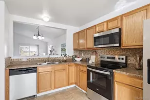 5241 Helena St, Denver, CO 80239 - Photo 8