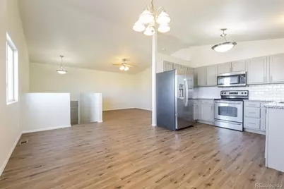 406 E 28th Street Drive, Greeley, CO 80631 - Photo 8