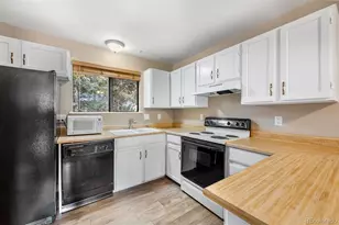 8613 Clay St, Westminster, CO 80031 - Photo 10