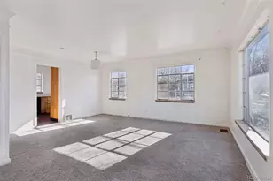 1696 S Downing St, Denver, CO 80210 - Photo 4