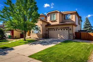 2420 S Fundy Cir, Aurora, CO 80013 - Photo 2