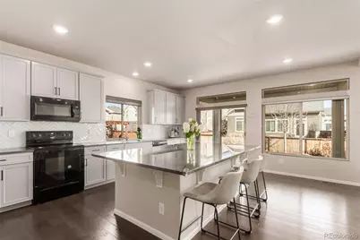 10128 Walden Court, Commerce City, CO 80022 - Photo 16