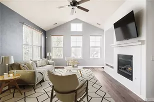 2240 S Vaughn Way, Aurora, CO 80014 - Photo 2