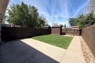 1687 Moline St, Aurora, CO 80010 - Photo 14