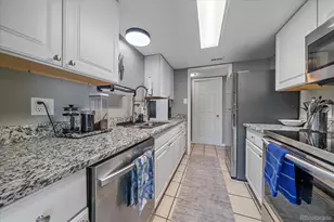 2525 S Dayton Way, Denver, CO 80231 - Photo 14