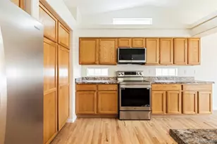 19926 E 40th Pl, Denver, CO 80249 - Photo 8