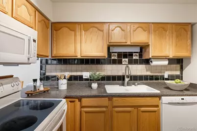 1820 Newland Court #204, Lakewood, CO 80214 - Photo 6