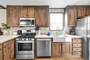 218 Grape St, Hudson, CO 80642 - Photo 8