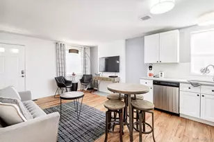 2405-2411 Tremont Pl, Denver, CO 80205 - Photo 4