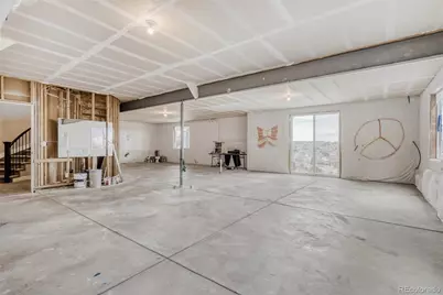 8055 S Elk Court, Aurora, CO 80016 - Photo 44