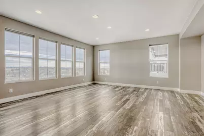 8055 S Elk Court, Aurora, CO 80016 - Photo 18