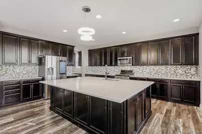 8055 S Elk Court, Aurora, CO 80016 - Photo 14