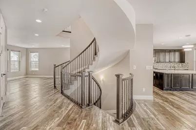 8055 S Elk Court, Aurora, CO 80016 - Photo 6