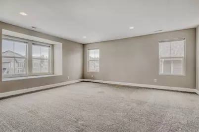 8055 S Elk Court, Aurora, CO 80016 - Photo 22