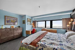 100 Park Ave, Denver, CO 80205 - Photo 8