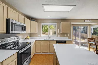 19584 E Ithaca Place, Aurora, CO 80013 - Photo 18