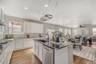 2611 Cache Creek Ct, Castle Rock, CO 80108 - Photo 10