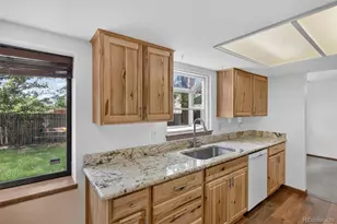 1079 S Joplin Way, Aurora, CO 80017 - Photo 6