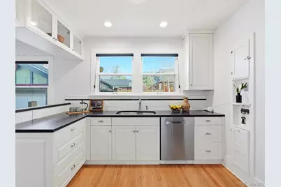 4345 E 17th Avenue Parkway, Denver, CO 80220 - Photo 10