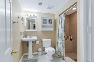 4977 S Eagle Cir, Aurora, CO 80015 - Photo 38