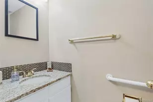 4977 S Eagle Cir, Aurora, CO 80015 - Photo 14