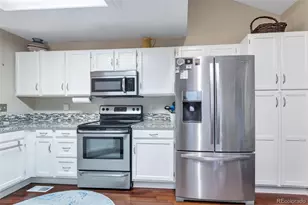 4977 S Eagle Cir, Aurora, CO 80015 - Photo 10