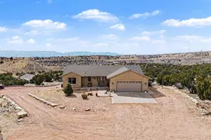 459 Bowie Rd, Penrose, CO 81240 - Photo 6