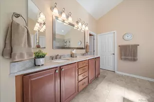 22066 E Chestnut Pl, Aurora, CO 80016 - Photo 24