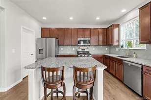12284 Joplin St, Commerce City, CO 80603 - Photo 8