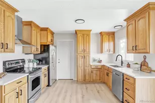 17769 E Iowa Dr, Aurora, CO 80017 - Photo 6