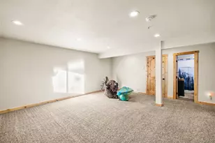 982 Georgia Dr, Jefferson, CO 80456 - Photo 24
