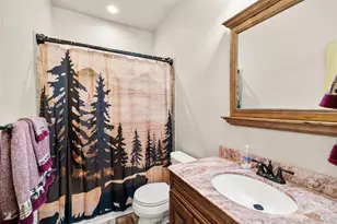 982 Georgia Dr, Jefferson, CO 80456 - Photo 20