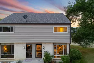 4416 W Pondview Dr, Littleton, CO 80123 - Photo 2