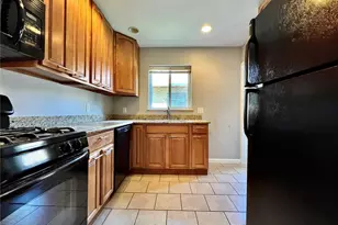 1063 Fillmore St, Denver, CO 80206 - Photo 4