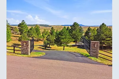 6040 W Lakeside Court, Littleton, CO 80125 - Photo 2
