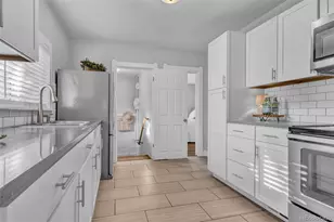 1323 8th St, Greeley, CO 80631 - Photo 4